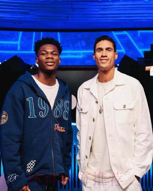 皮雷:瓦拉内会适应英超 和马奎尔会是一对好搭档 皮雷:瓦拉内会适应英超 和马奎尔会是一对好搭档