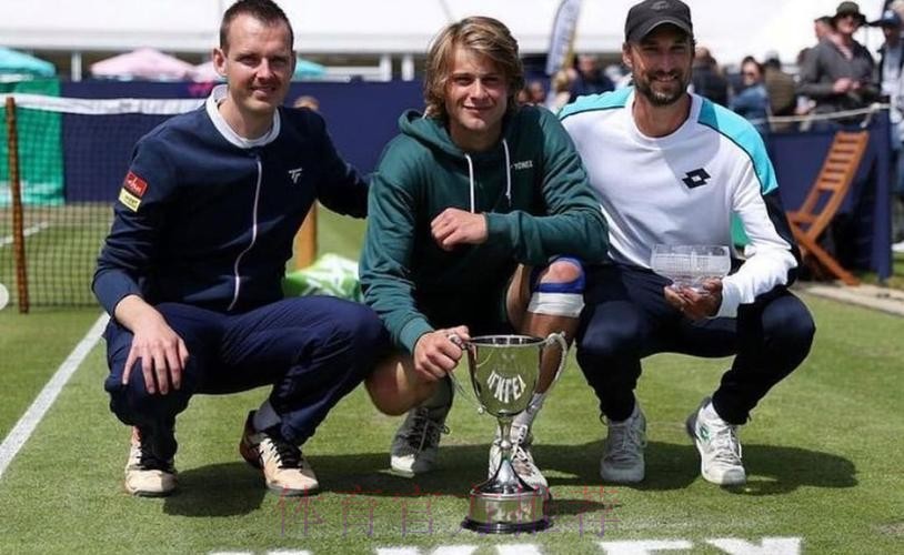 知情人士:贝尔与齐祖的关系降到最低点 知情人士:贝尔与齐祖的关系降到最低点